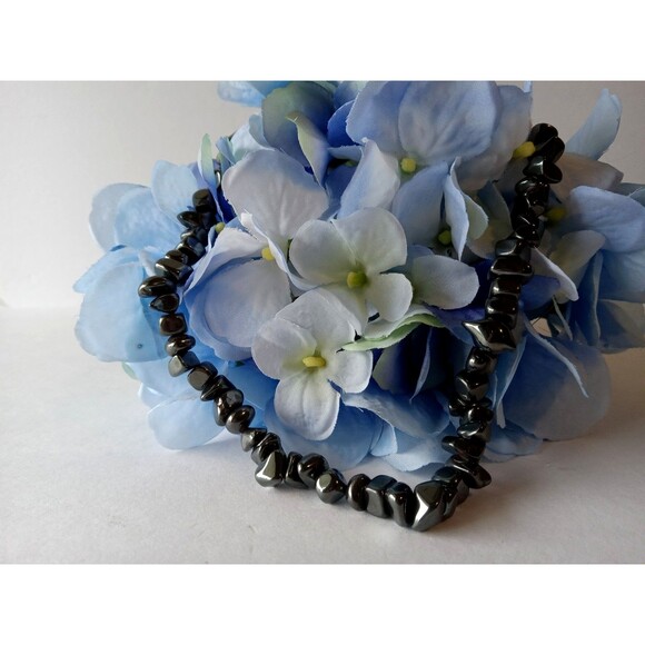 VTG Hematite Chip Necklace with Ornate Irregular Hook Clasp (AS IS) - Picture 6 of 11